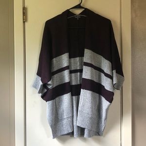 NWOT Quarter Sleeved Careigan
